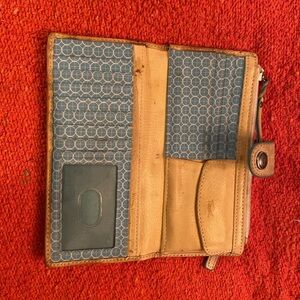 Fossil wallet
